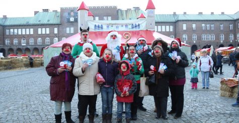 Bohócdoktorok segítették a jótékonysági Mikulást