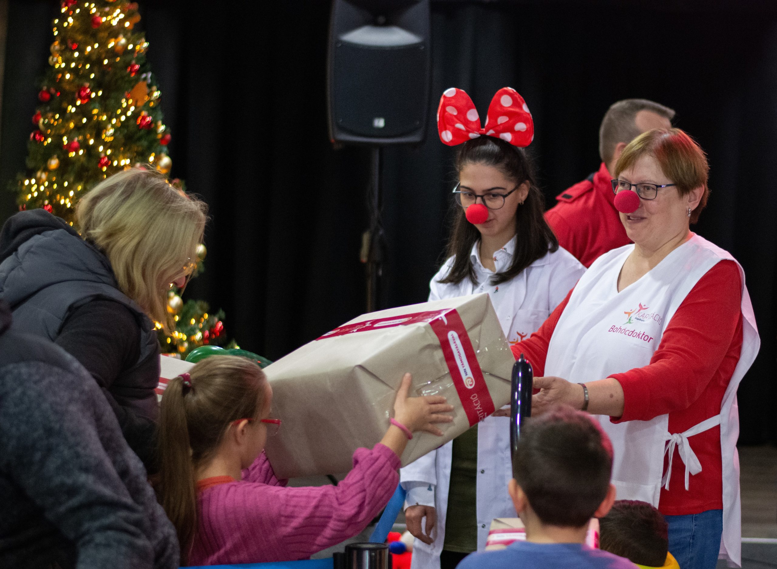 karácsonyi ajándék a Karitáció Angyalaitól